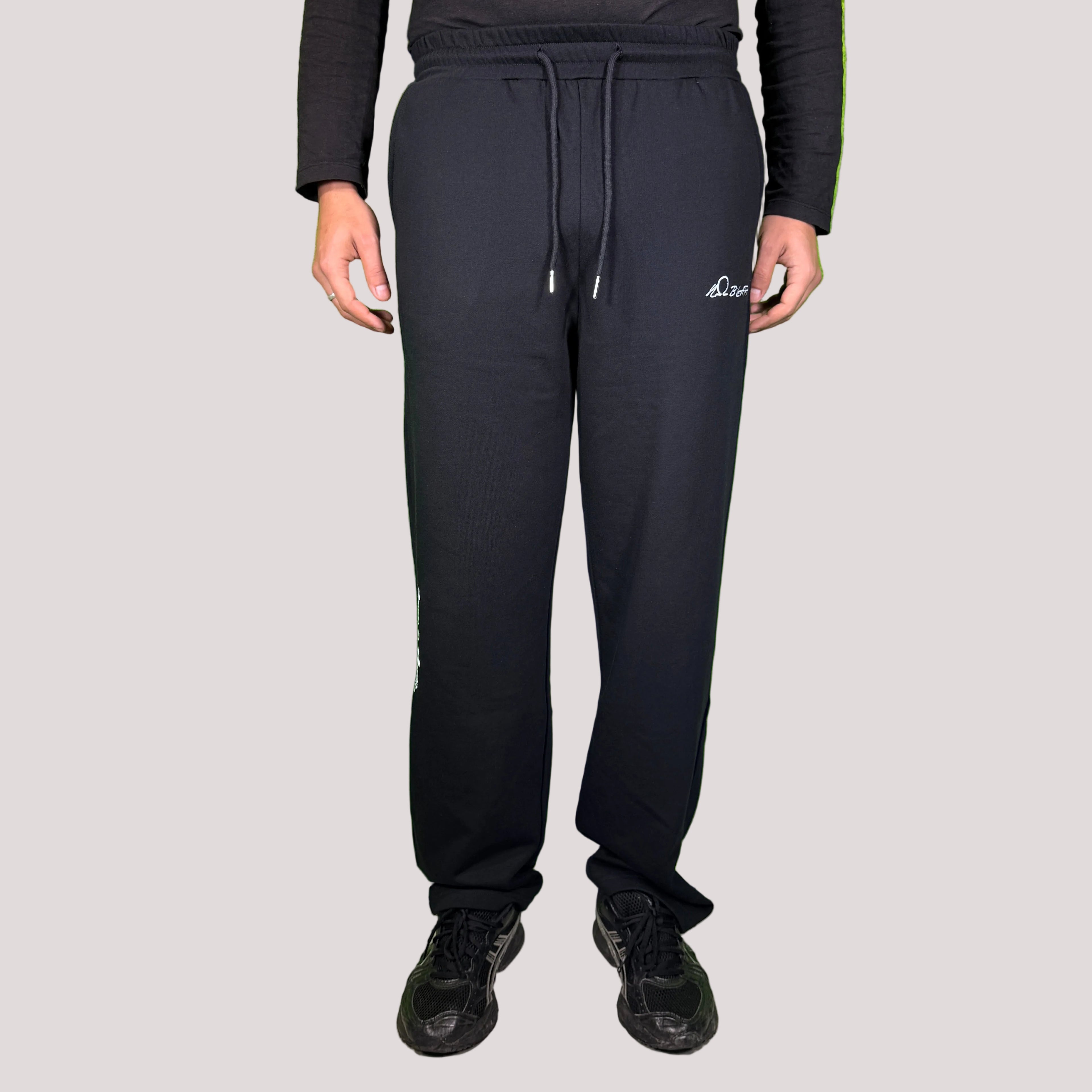 LOYALTY™ Black Jogger